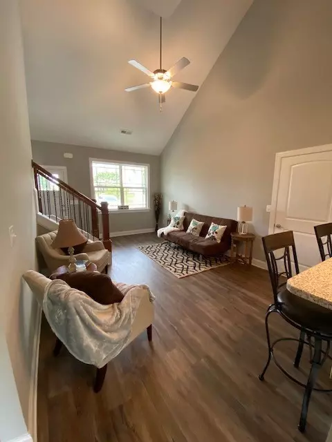 102 Margaret Mary Ln, Pendleton, SC 29670 photo 9