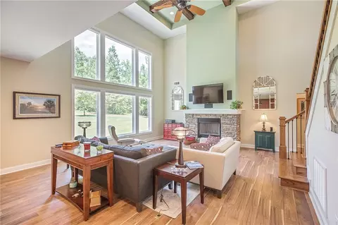 360 Stardust Ln, Seneca, SC 29672 photo 8