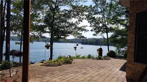 214 Wild Ginger Way, Sunset, SC 29685 photo 3