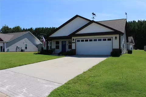 166 Madison Pointe Dr, Seneca, SC 29678 photo 2
