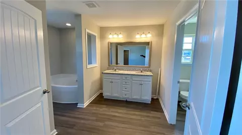 128 Sunny Point Loop, Central, SC 29630 photo 9