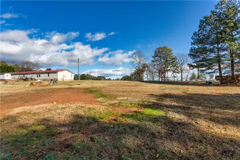 222 Pitts Rd, Walhalla, SC 29691 photo 8