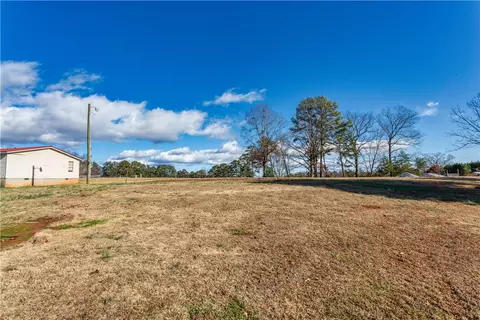 222 Pitts Rd, Walhalla, SC 29691 photo 6