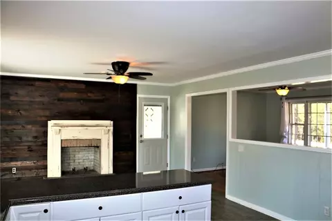 403 Coffee Rd, Walhalla, SC 29691 photo 6