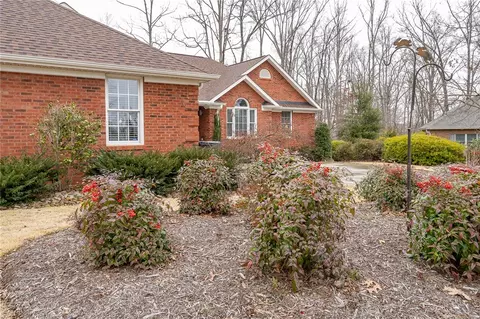 206 Tuliptree Ct, Easley, SC 29642 photo 3