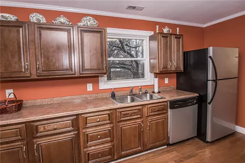 4469 Old Easley Bridge Rd, Easley, SC 29642 photo 10