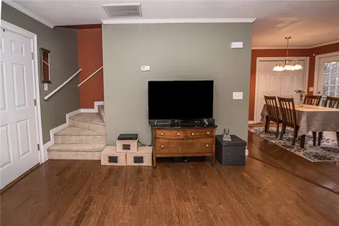 4469 Old Easley Bridge Rd, Easley, SC 29642 photo 5