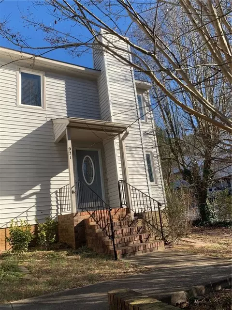 921 Georgetown St, Clemson, SC 29631 photo 1