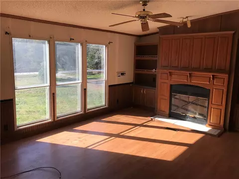 404 Campbell Rd, Pelzer, SC 29669 photo 10