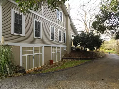 1006 E Calhoun St, Anderson, SC 29621 photo 3