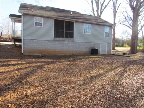 6 Pine Ln, Williamston, SC 29697 photo 17