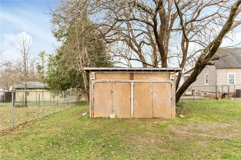 104 S Maple St, Walhalla, SC 29691 photo 19