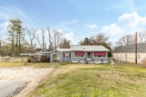 104 S Maple St, Walhalla, SC 29691 photo 15