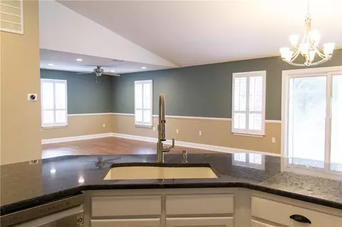 500 Westminster Dr, Pendleton, SC 29670 photo 11