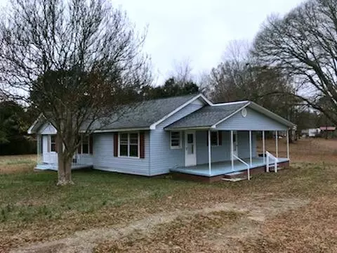 504 Trussell St, Honea Path, SC 29654 photo 2