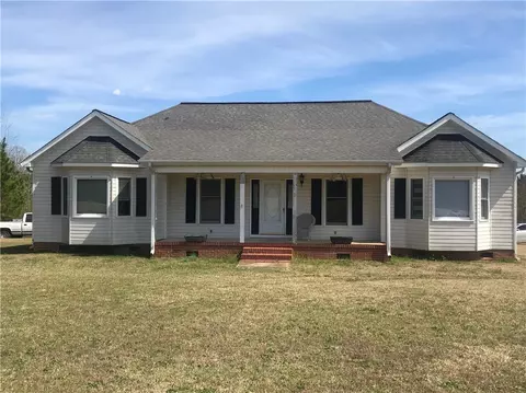 205 Shaw Rd, Honea Path, SC 29654 photo 1
