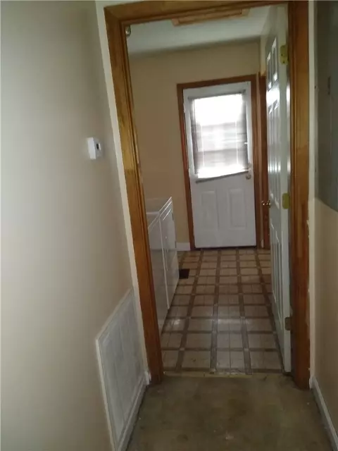 205 Shaw Rd, Honea Path, SC 29654 photo 2