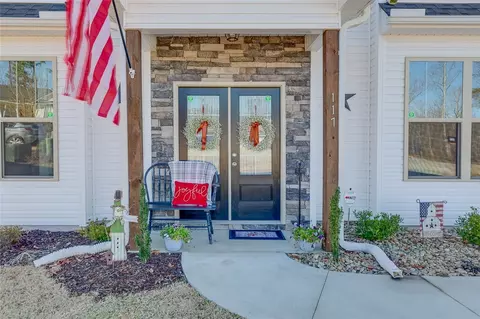 117 Heatherbrooke Ct, Easley, SC 29640 photo 4