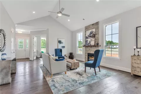 140 Stanbury Dr, Clemson, SC 29631 photo 9