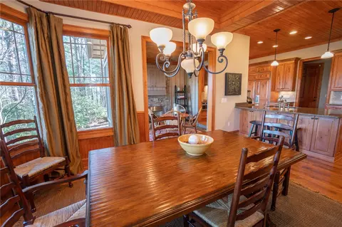 102 Teaberry Ln, Sunset, SC 29685 photo 15