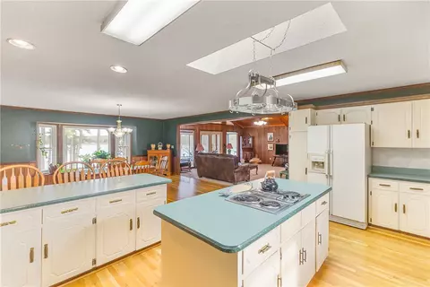 111 Bluebird Ln, Starr, SC 29684 photo 5
