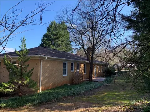 301 Boggs St, Pendleton, SC 29670 photo 7