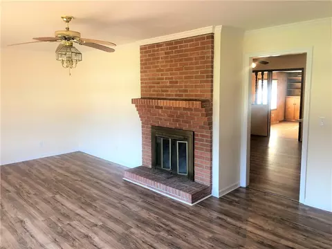 330 Kenneth St, Walhalla, SC 29691 photo 9