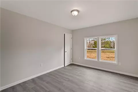 252 Earle Rd, Central, SC 29630 photo 13