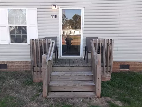 116 Pendleton Woods Cir, Central, SC 29630 photo 3