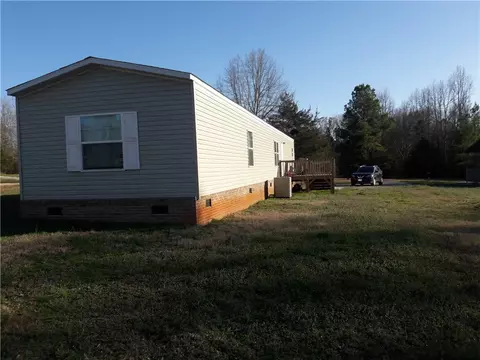 116 Pendleton Woods Cir, Central, SC 29630 photo 6