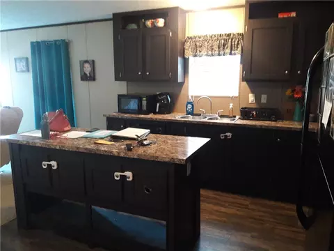 116 Pendleton Woods Cir, Central, SC 29630 photo 13