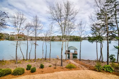 426 E Waterside Dr, Seneca, SC 29672 photo 20