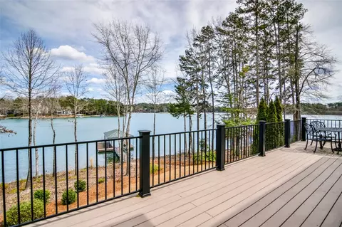 426 E Waterside Dr, Seneca, SC 29672 photo 22