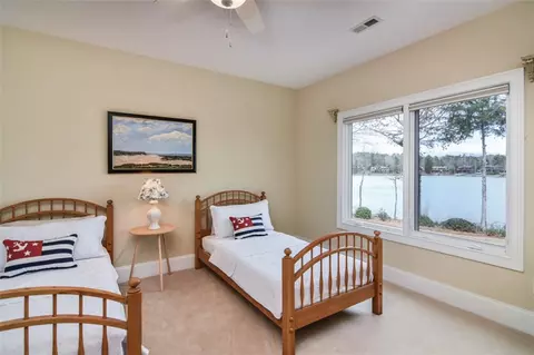 426 E Waterside Dr, Seneca, SC 29672 photo 36