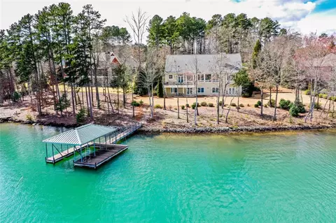 426 E Waterside Dr, Seneca, SC 29672 photo 4
