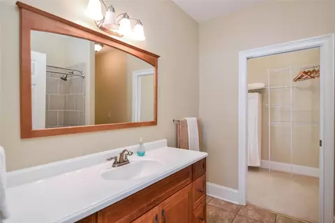 426 E Waterside Dr, Seneca, SC 29672 photo 39