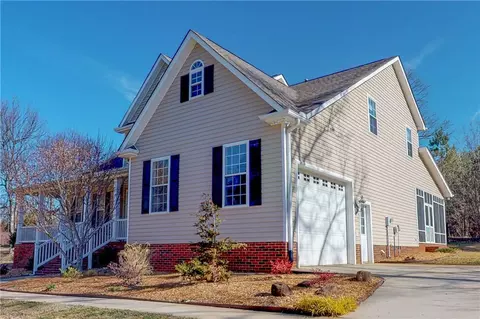 111 Bancroft Ct, Central, SC 29630 photo 34