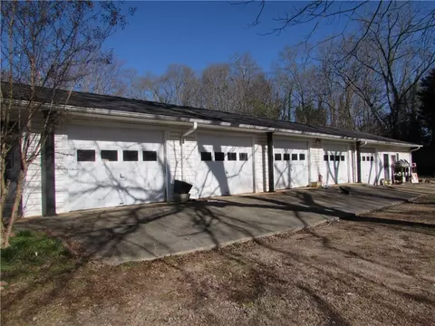 307 Hampton Ave, Pickens, SC 29671 photo 34