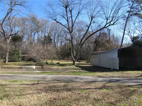 307 Hampton Ave, Pickens, SC 29671 photo 31
