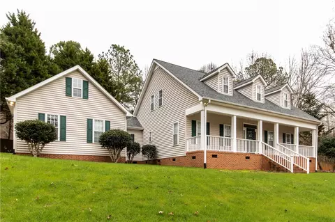 307 Brookstone Way, Central, SC 29630 photo 2