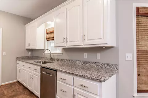307 Brookstone Way, Central, SC 29630 photo 9