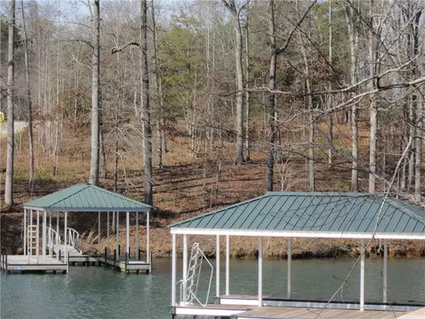 515 Pointe West Dr, Seneca, SC 29672 photo 13