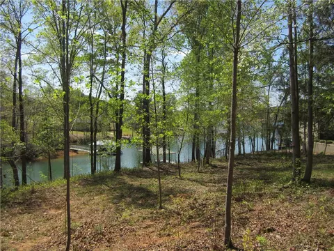 515 Pointe West Dr, Seneca, SC 29672 photo 25