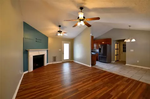 217 E Capewood Ave, Seneca, SC 29678 photo 5