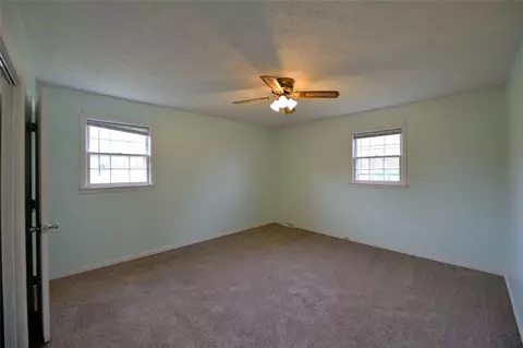 217 E Capewood Ave, Seneca, SC 29678 photo 23