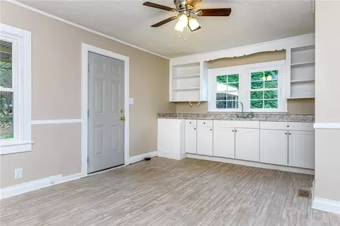 1717 E Park Dr, Anderson, SC 29621 photo 6