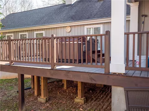 111 Delphi Dr, Seneca, SC 29672 photo 13