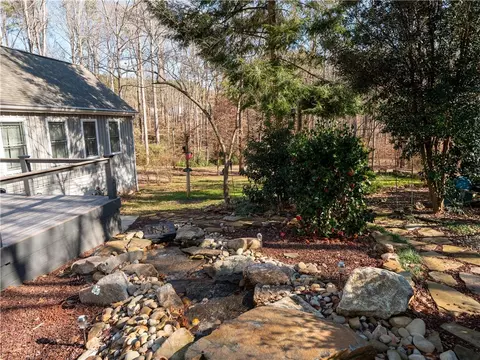 111 Delphi Dr, Seneca, SC 29672 photo 10