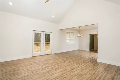 232 Bluebird Ln, Central, SC 29630 photo 3