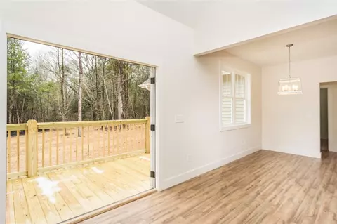 232 Bluebird Ln, Central, SC 29630 photo 4